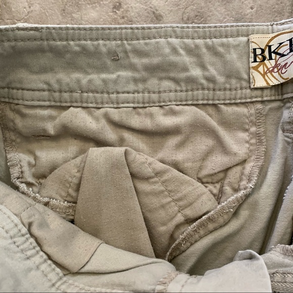 BKE Khaki Capris Size 27 - Picture 6 of 6
